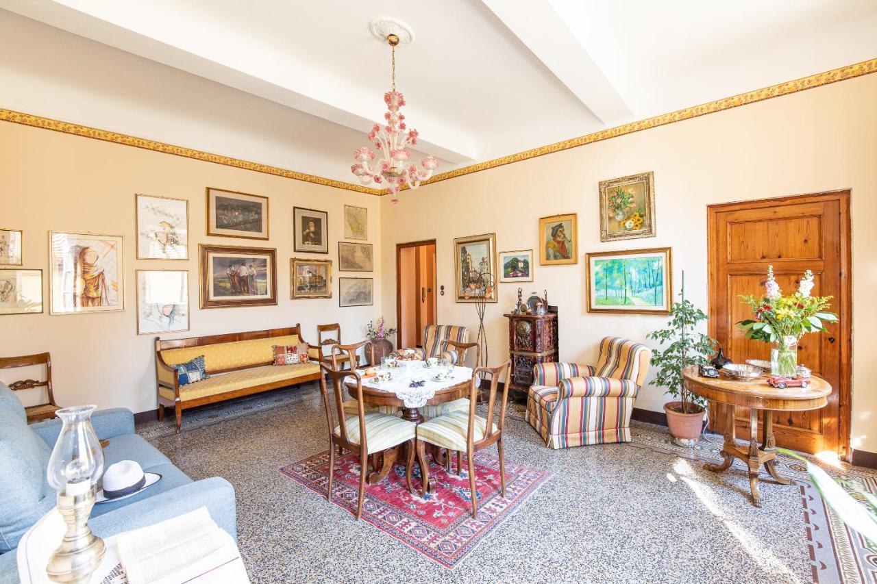 Casa Anna Apartment ลุคคา ภายนอก รูปภาพ