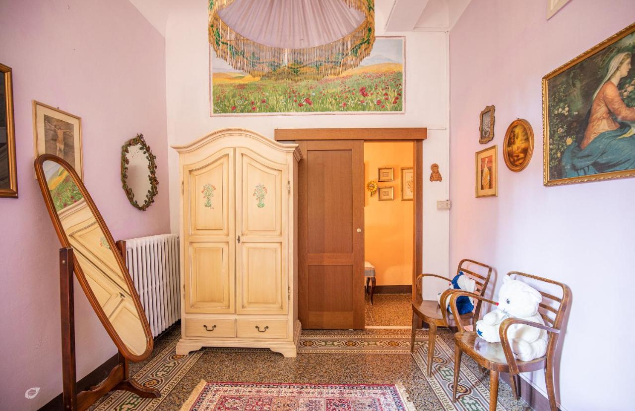 Casa Anna Apartment ลุคคา ภายนอก รูปภาพ