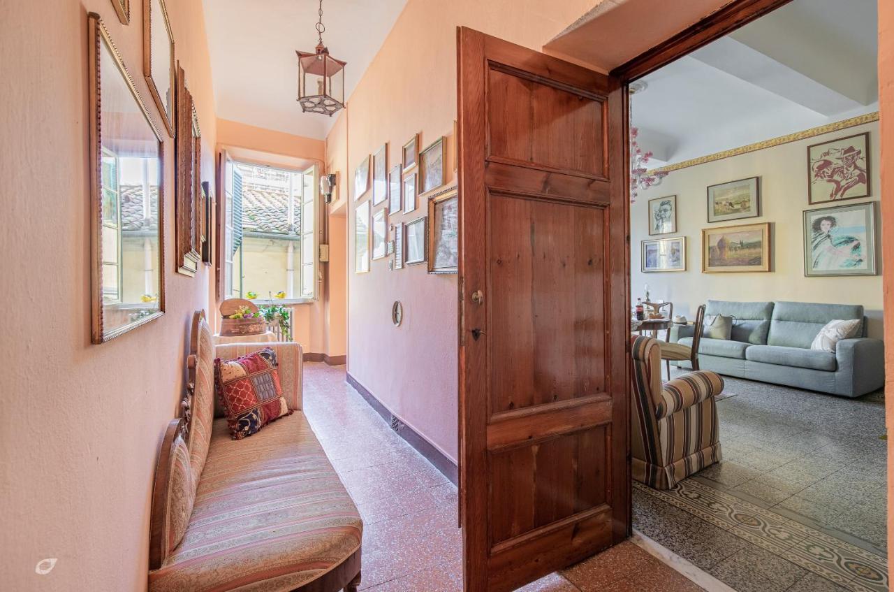 Casa Anna Apartment ลุคคา ภายนอก รูปภาพ
