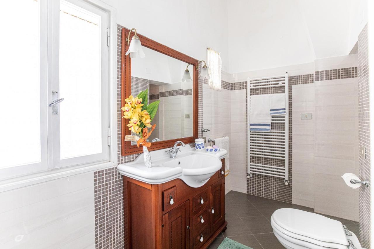 Casa Anna Apartment ลุคคา ภายนอก รูปภาพ