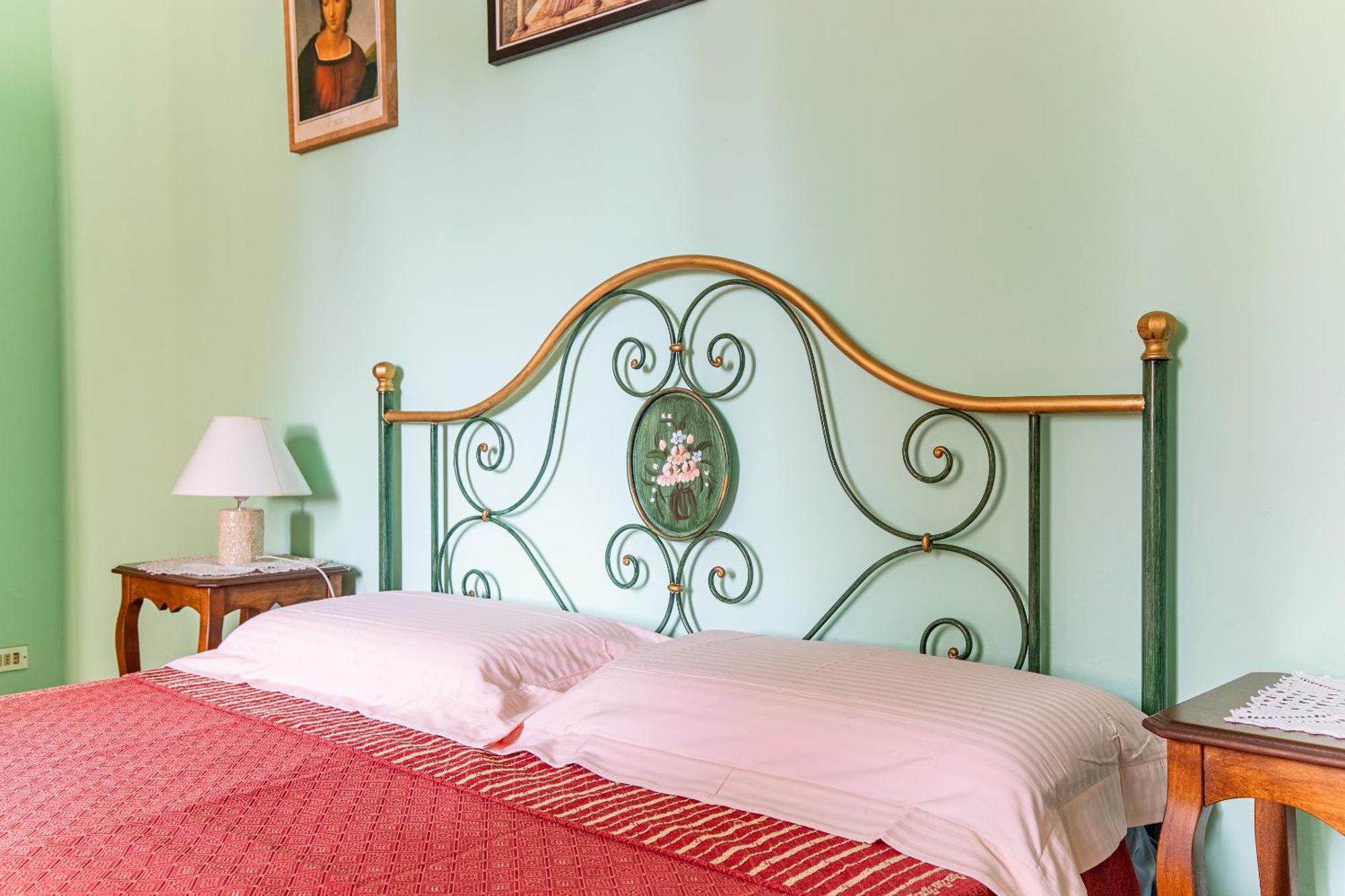 Casa Anna Apartment ลุคคา ภายนอก รูปภาพ